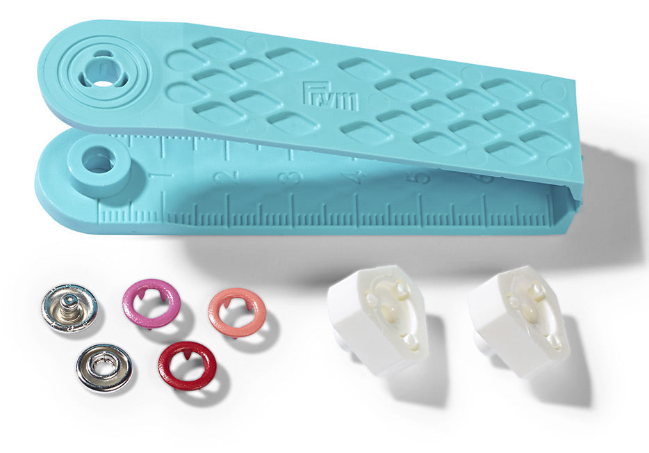 21 Jersey-Druckknöpfe „Love" Zackenring 8mm rot/pink/apricot Prym