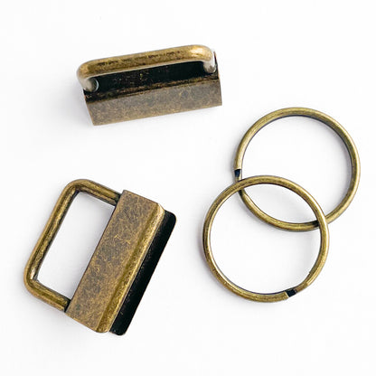 Schlüsselband-Rohlinge – Klemmschließen: Metallendkappe mit Schlüsselring