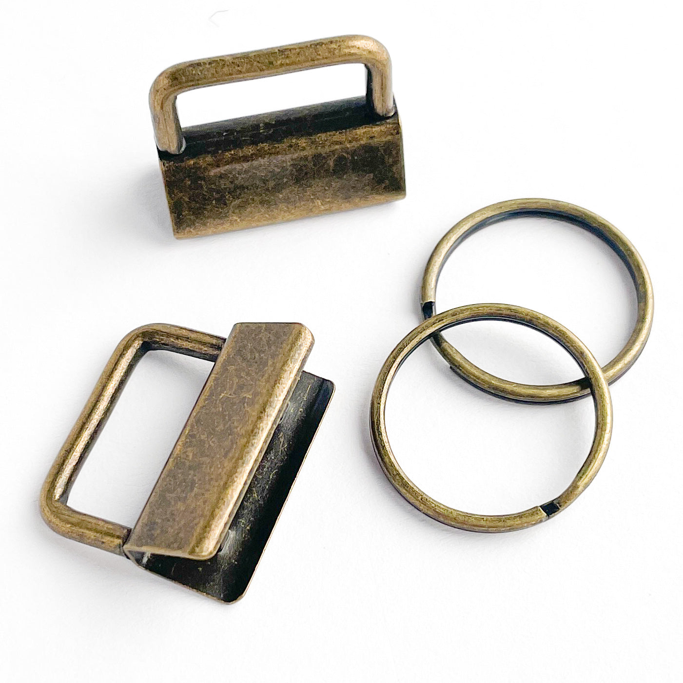 Schlüsselband-Rohlinge – Klemmschließen: Metallendkappe mit Schlüsselring