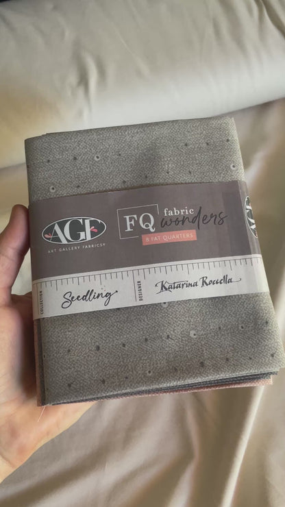 Seedling 2 Designer Essentials Stoffpaket – 8 Fat Quarter von Art Gallery Fabrics | Katarina Roccella