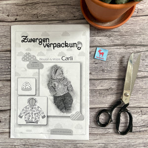 Papierschnittmuster „Zwergenverpackung Carli –Mütze & Blouson" farbenmix